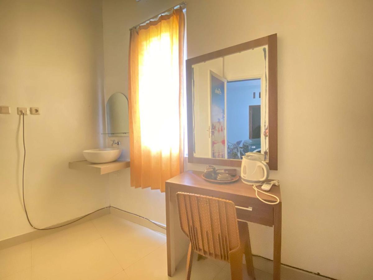 Ana Inn Ambarawa Mitra Reddoorz 세마랑 외부 사진